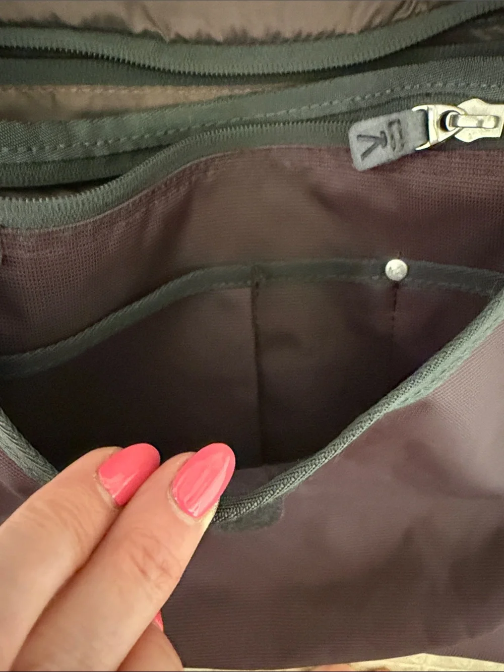 Keen crossbody messenger